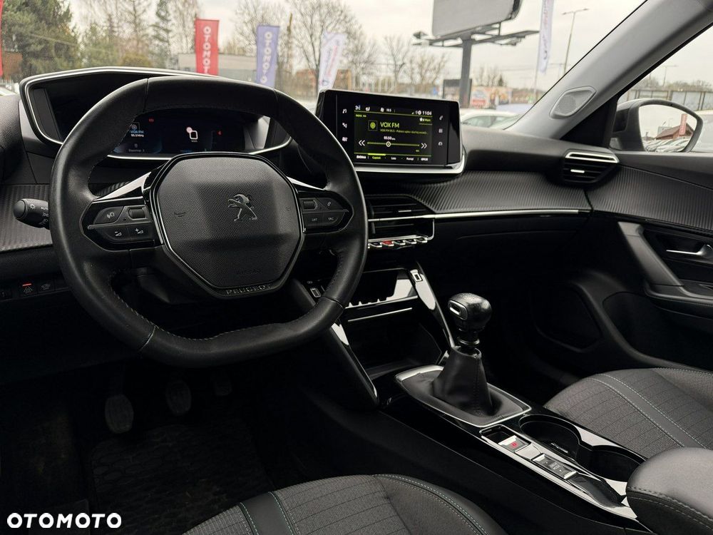 Peugeot 2008 1.5 BlueHDi Allure Pack S&S - 15