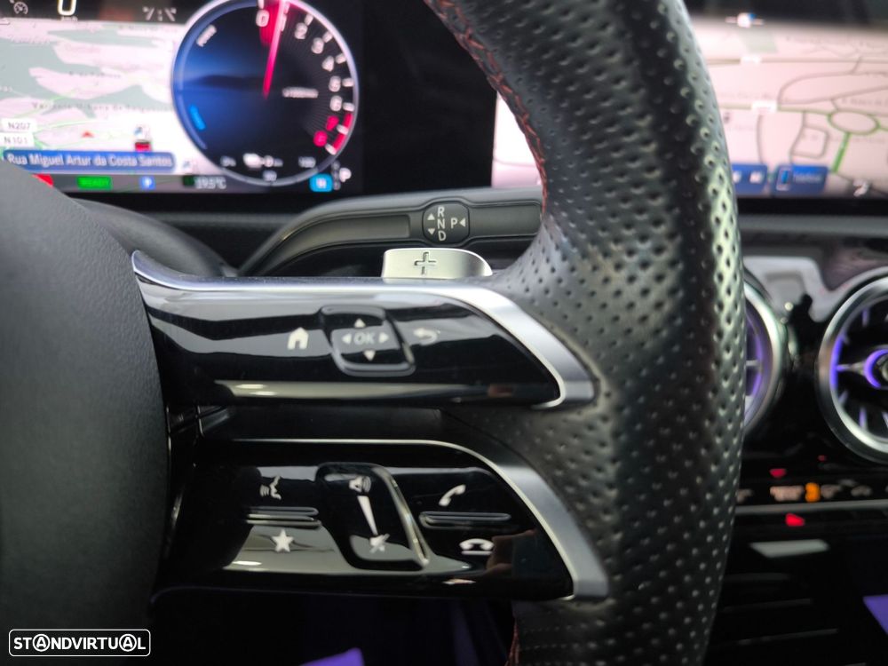 Mercedes-Benz A 250 e AMG Line - 18