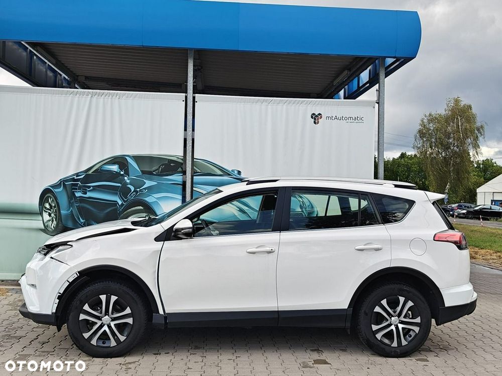 Toyota RAV4 - 4