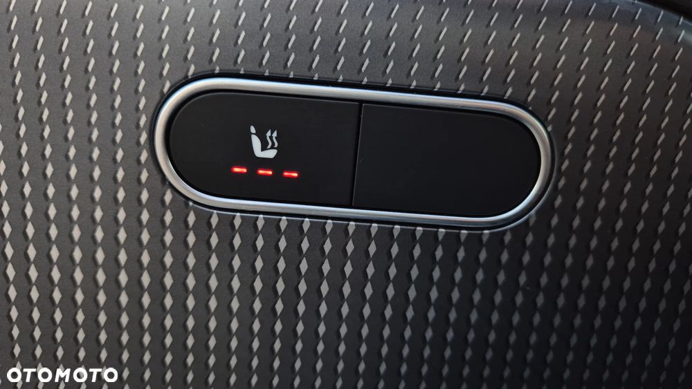 Mercedes-Benz Klasa B 180 Style 7G-DCT - 17