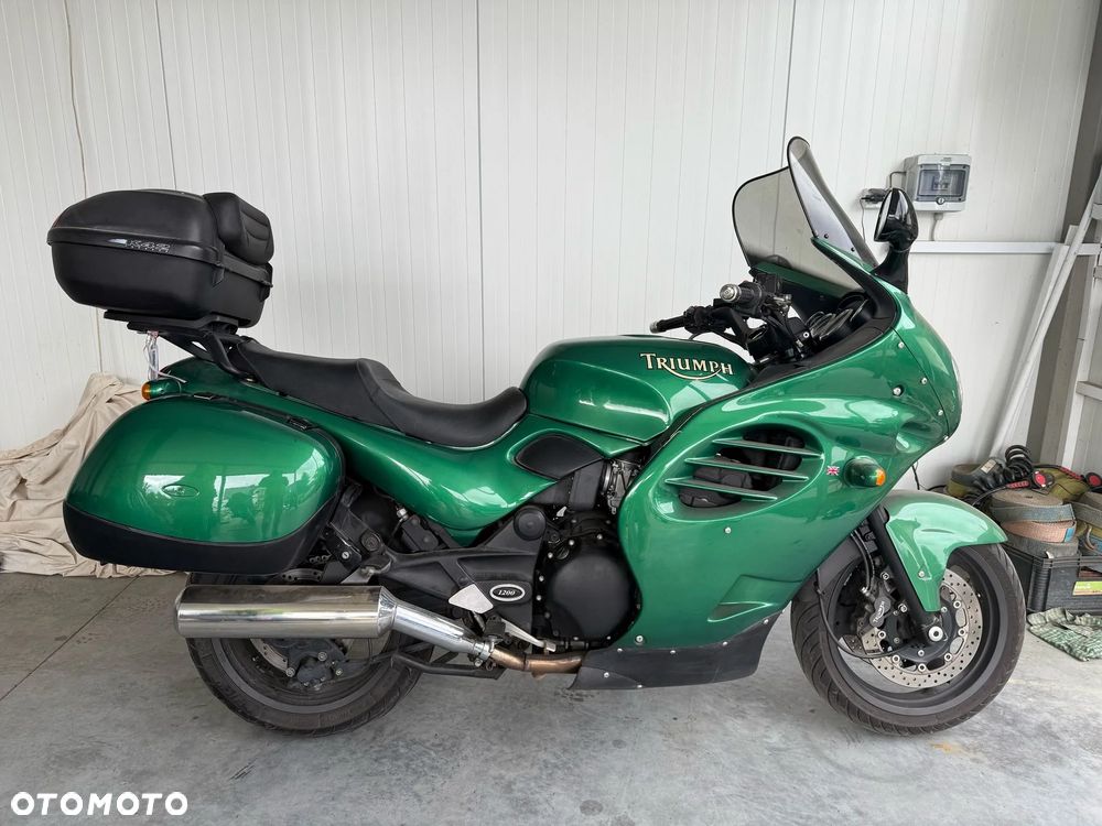 Triumph Trophy - 2