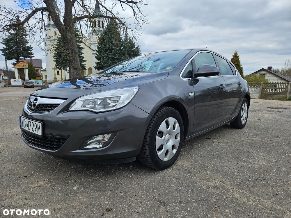 Opel Astra 1.4 Turbo - 1