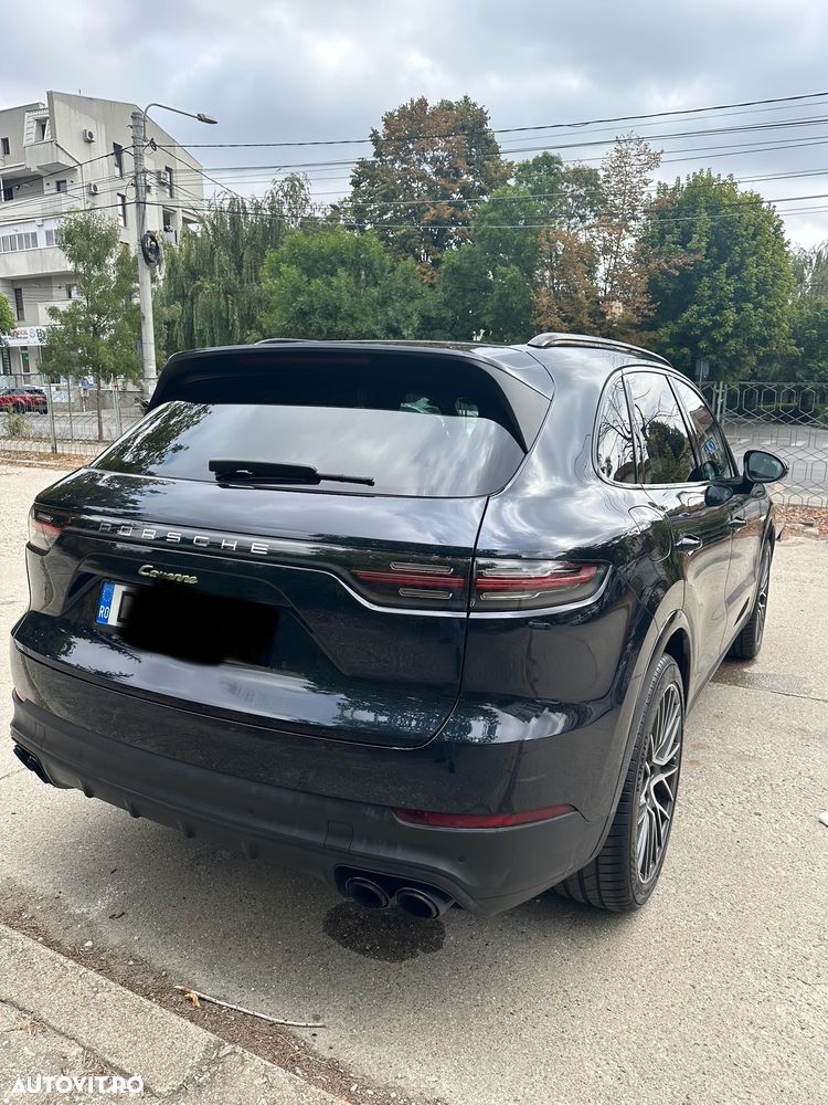 Porsche Cayenne - 7