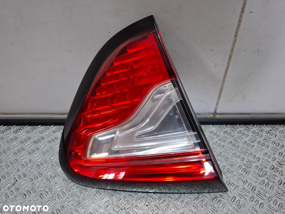 Lampa lewy tył w klapę Renault Captur 2015 rok nr 265554078R - 1