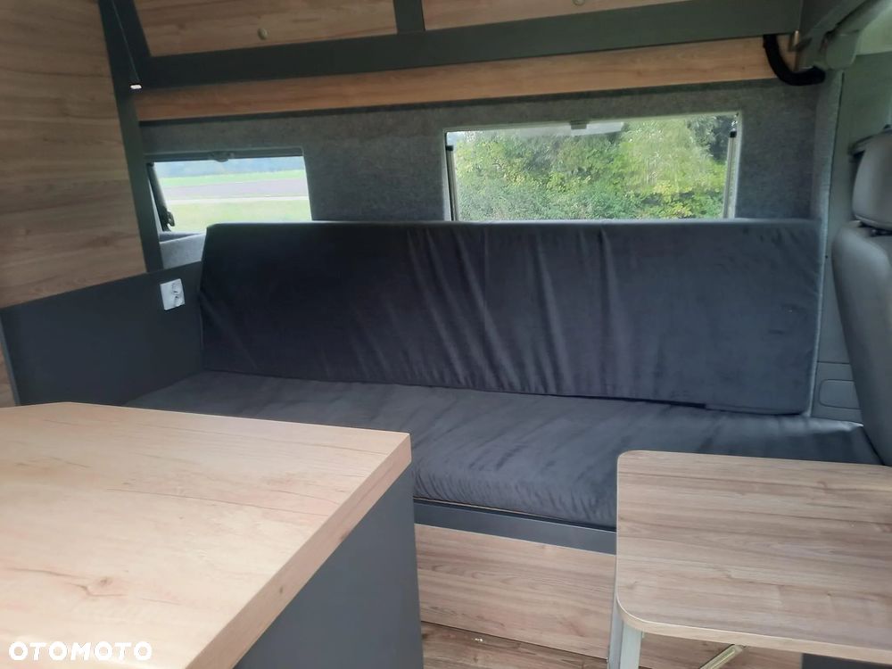 Opel Vivaro - 8