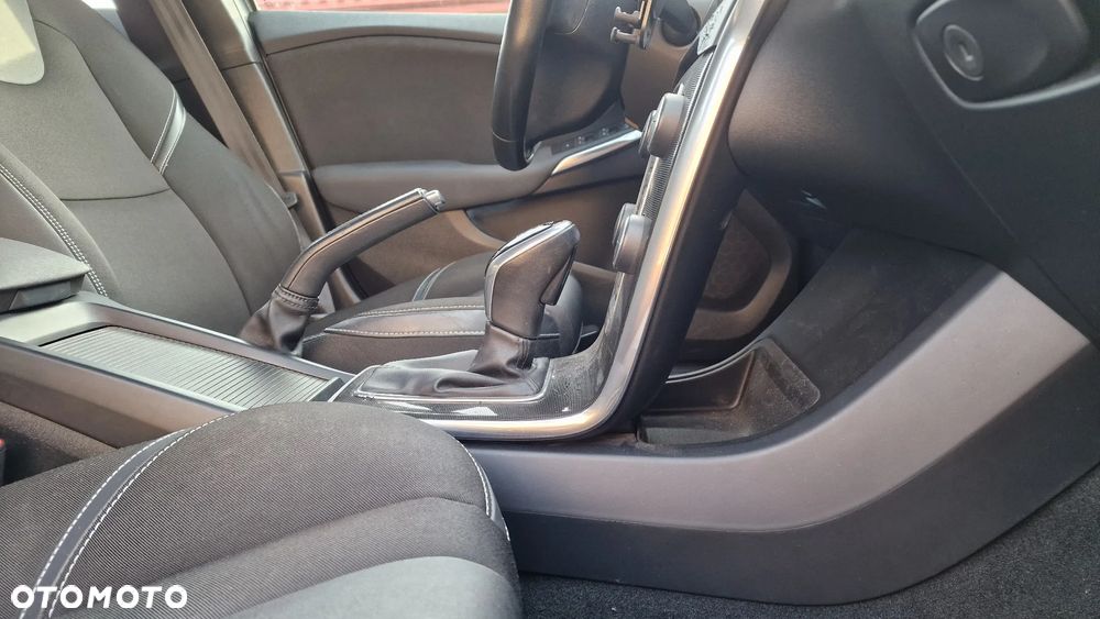 Volvo V40 D2 Geartronic Momentum - 35