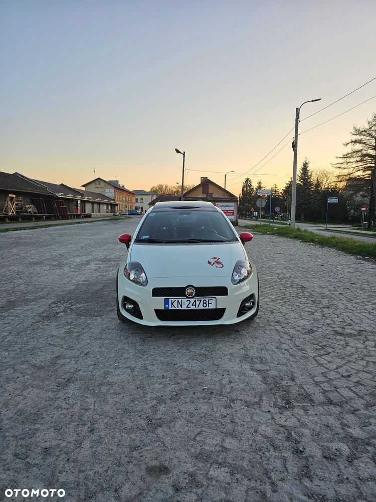 Abarth Grande Punto - 4