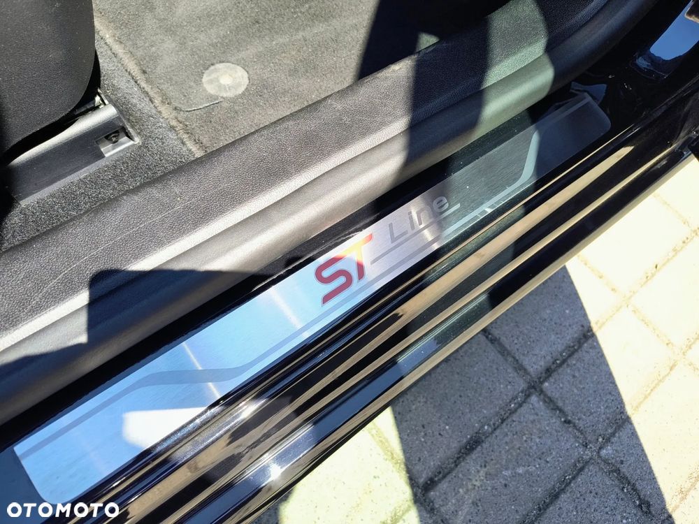 Ford Focus 1.0 EcoBoost ST-Line ASS PowerShift - 18