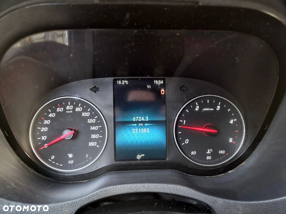 Mercedes-Benz Sprinter - 31
