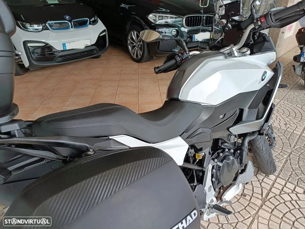 BMW F 900 XR 3 Malas SHAD - 15