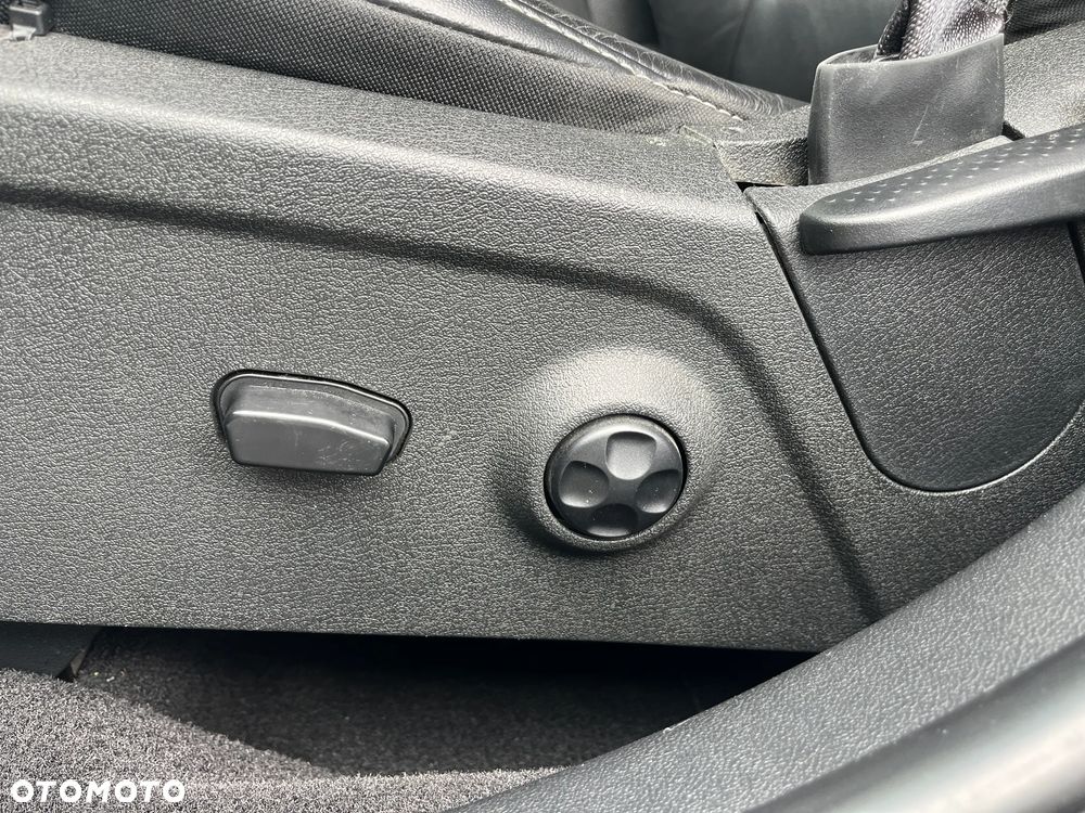 Fiat Freemont 2.0 Multijet Lounge AWD - 22