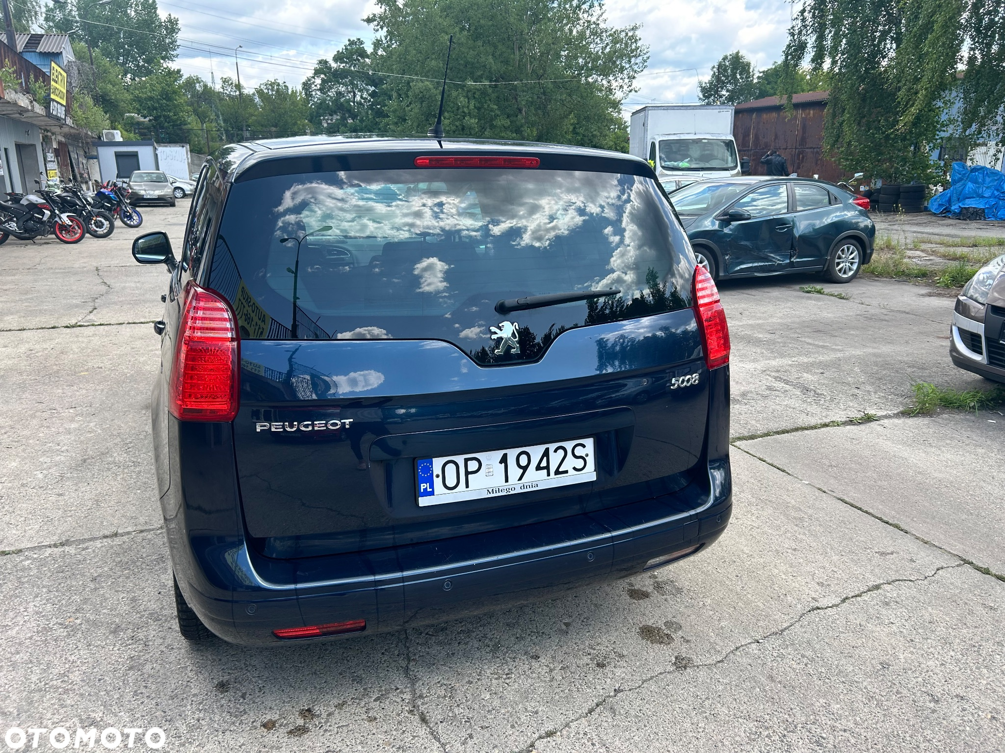Peugeot 5008 1.6 Access 7os - 17