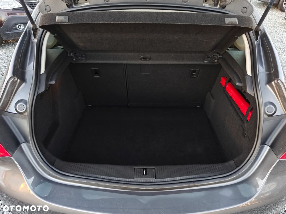 Opel Astra 1.6 Edition - 15