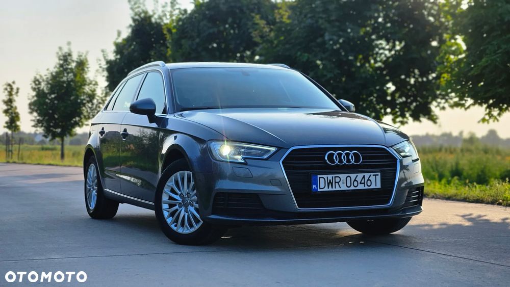 Audi A3 Sportback 1.5 TFSI - 1