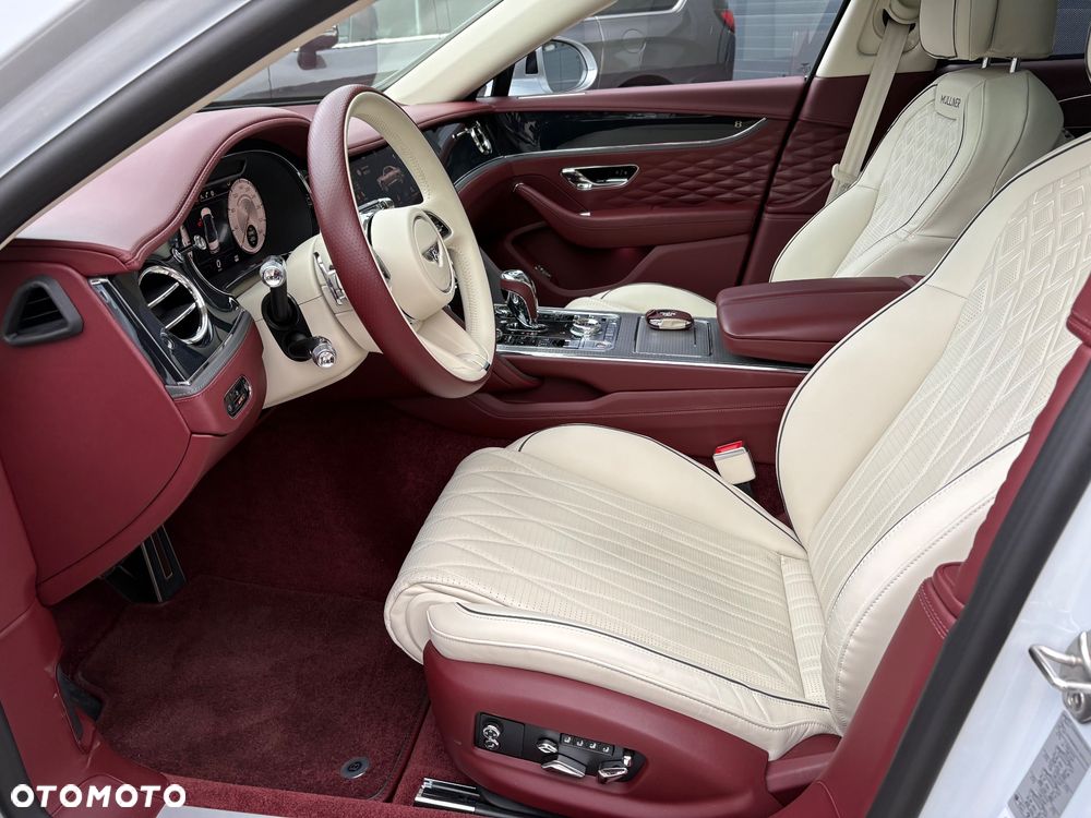 Bentley Flying Spur - 21