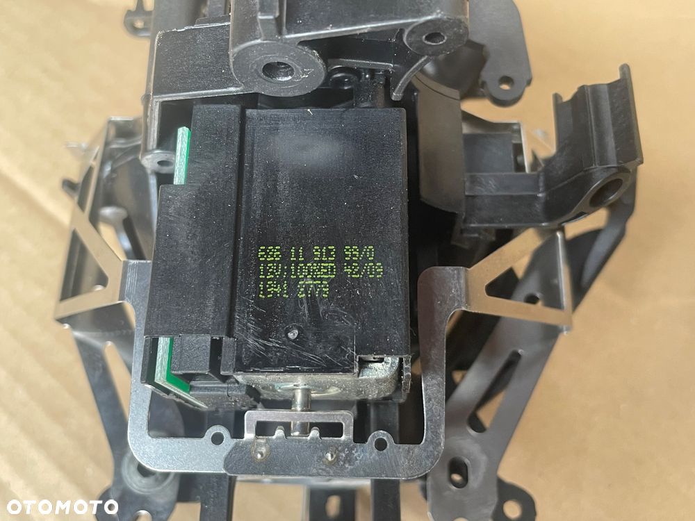 62611913 Soczewka lampy xenon bmw e90 e91 - 3