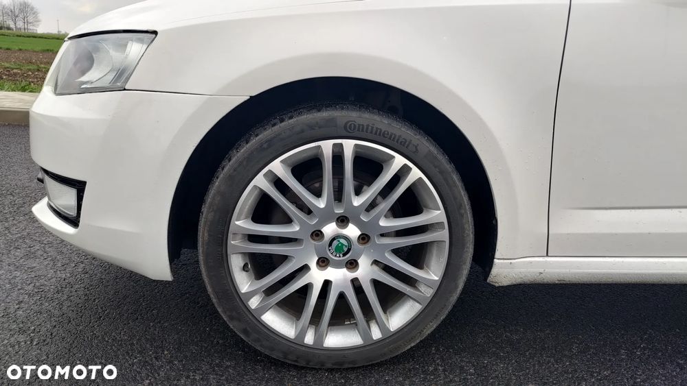 Skoda Octavia 2.0 TDI Green tec DSG Elegance - 17