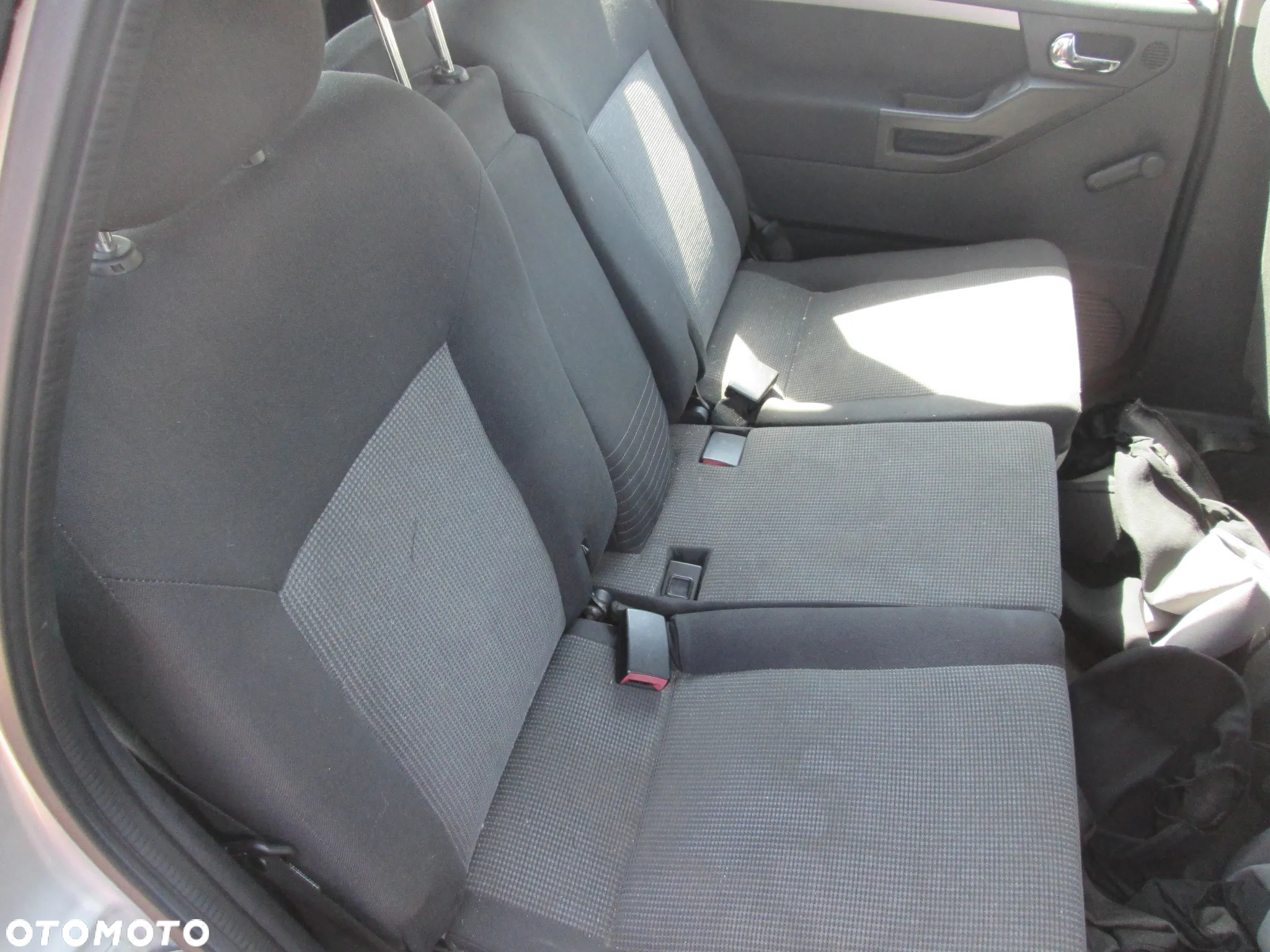 OPEL MERIVA A 1.6 8V Z16SE Z157 SILNIK DRZWI MASKA SZYBA FOTELE CZĘŚCI SREBRNA - 12
