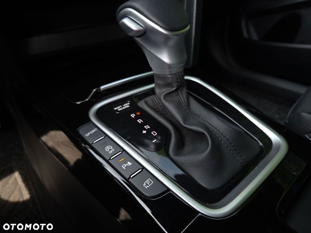 Kia XCeed 1.6 T-GDI Tribute DCT - 21