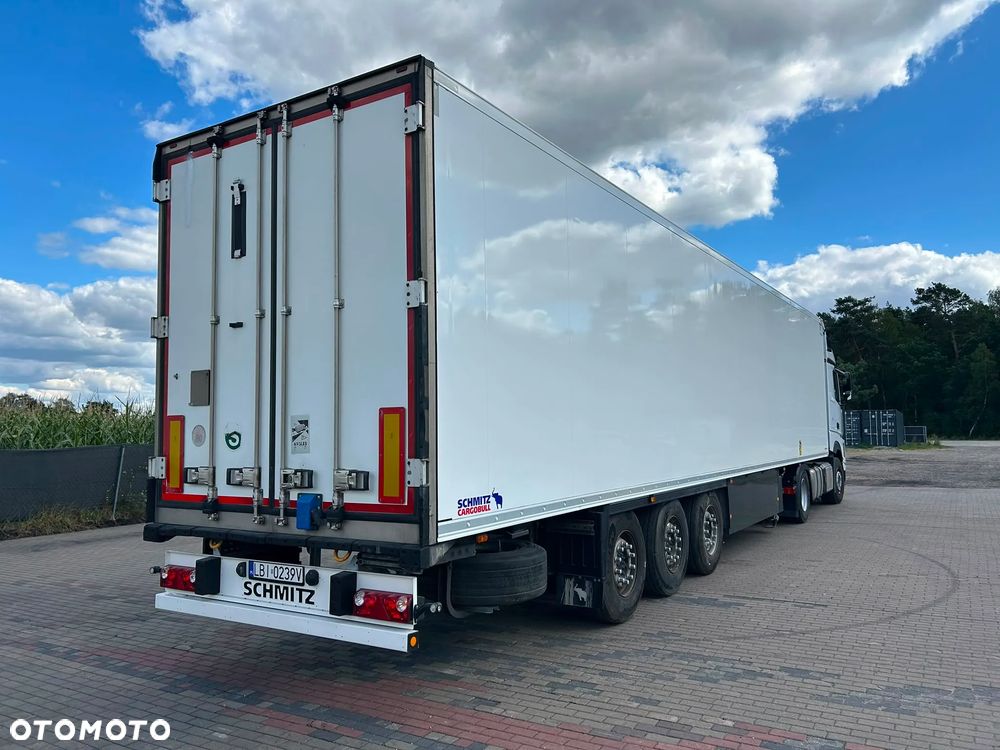 Schmitz Cargobull - 3