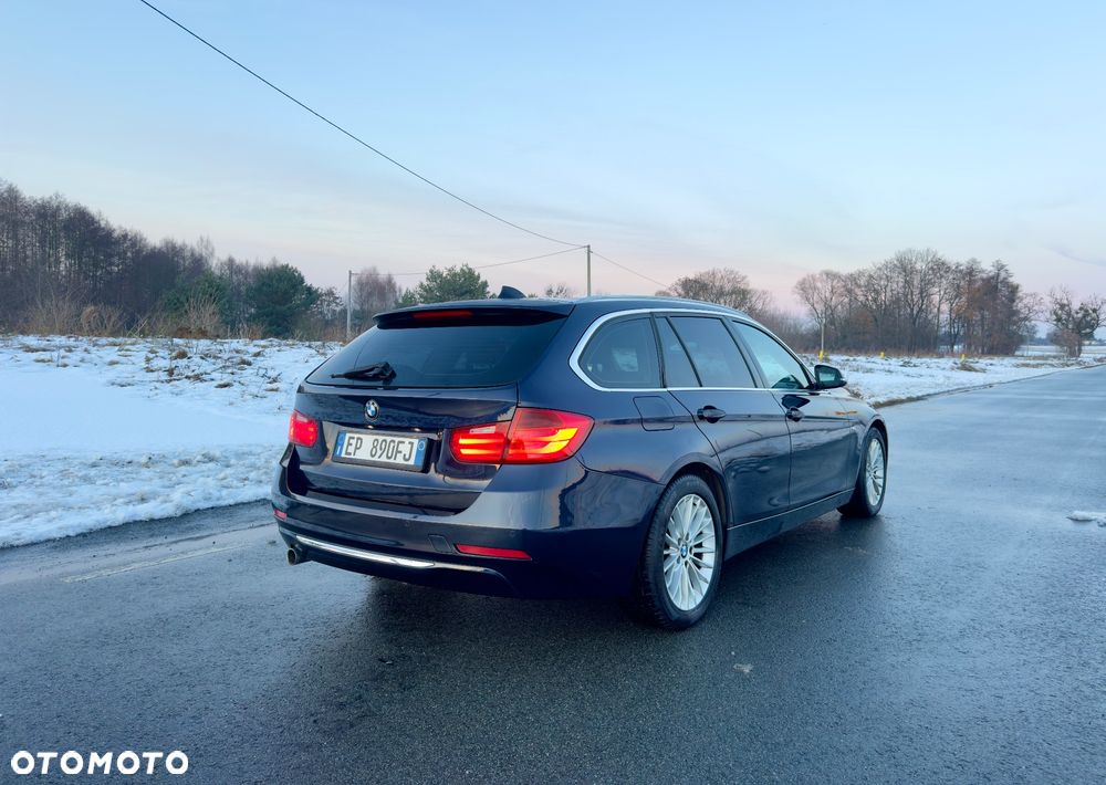 BMW Seria 3 320d Sport-Aut Luxury Line - 5