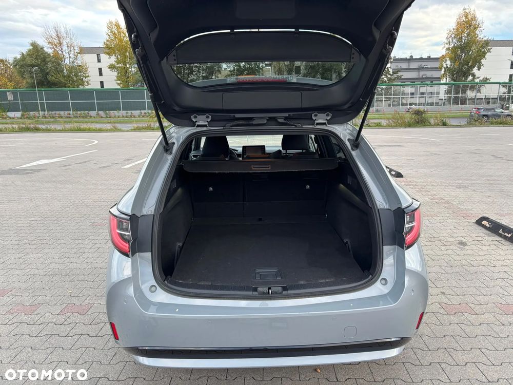 Toyota Corolla - 30