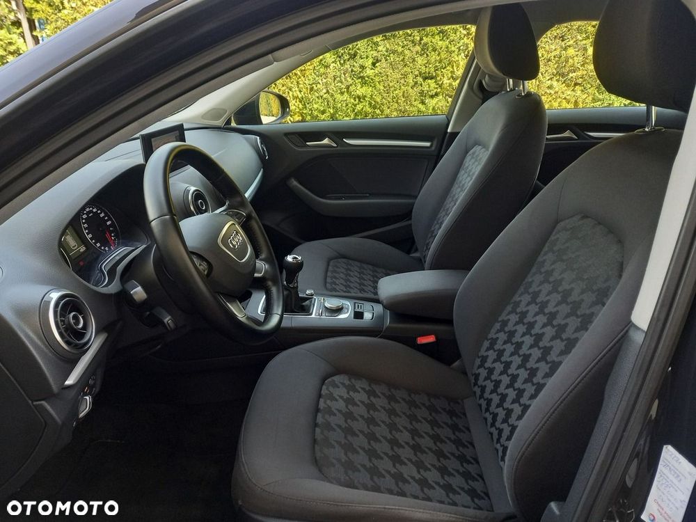 Audi A3 Sportback 1.6 TDI(clean diesel) Ambition - 31