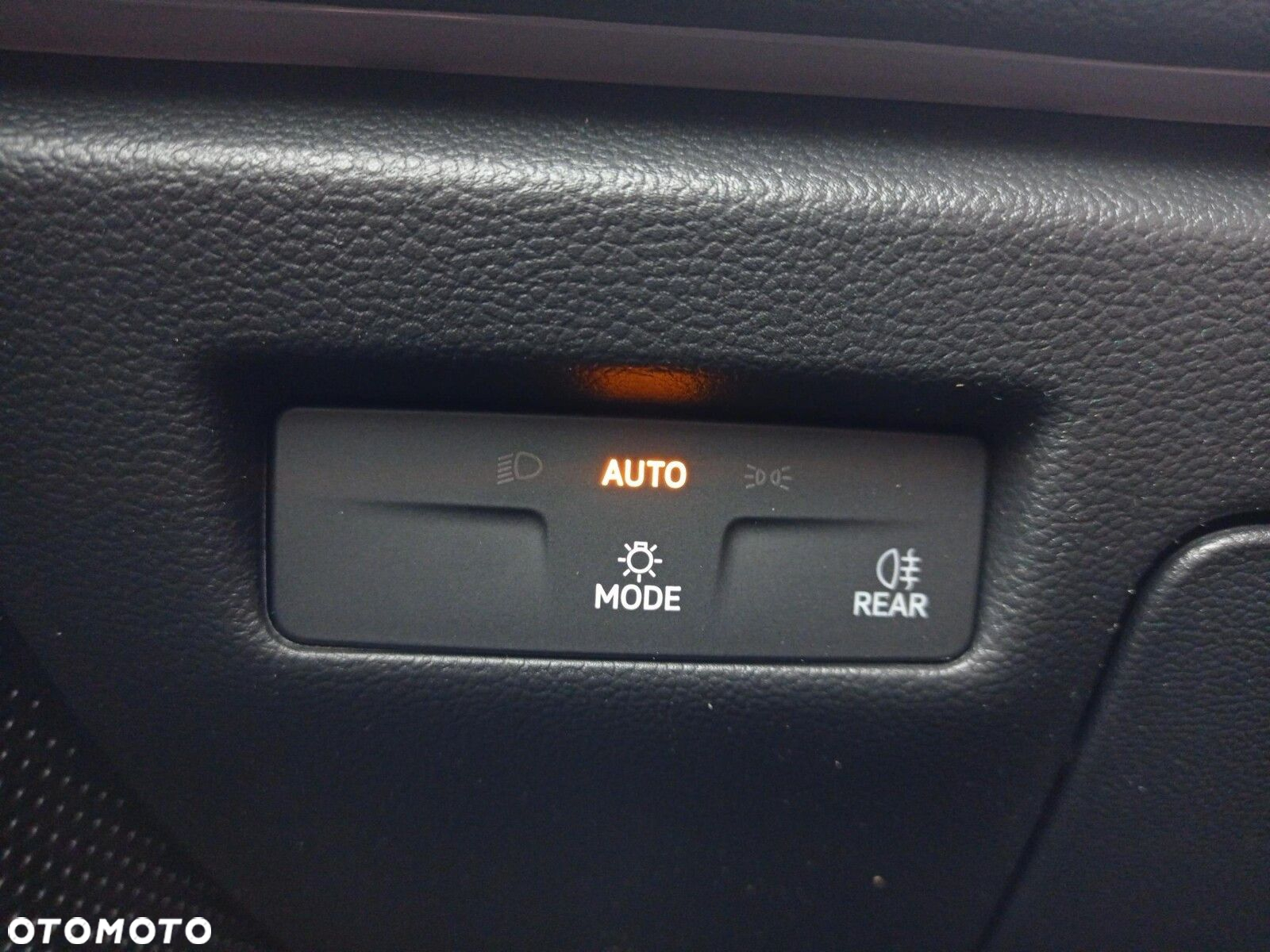 Volkswagen Passat - 27