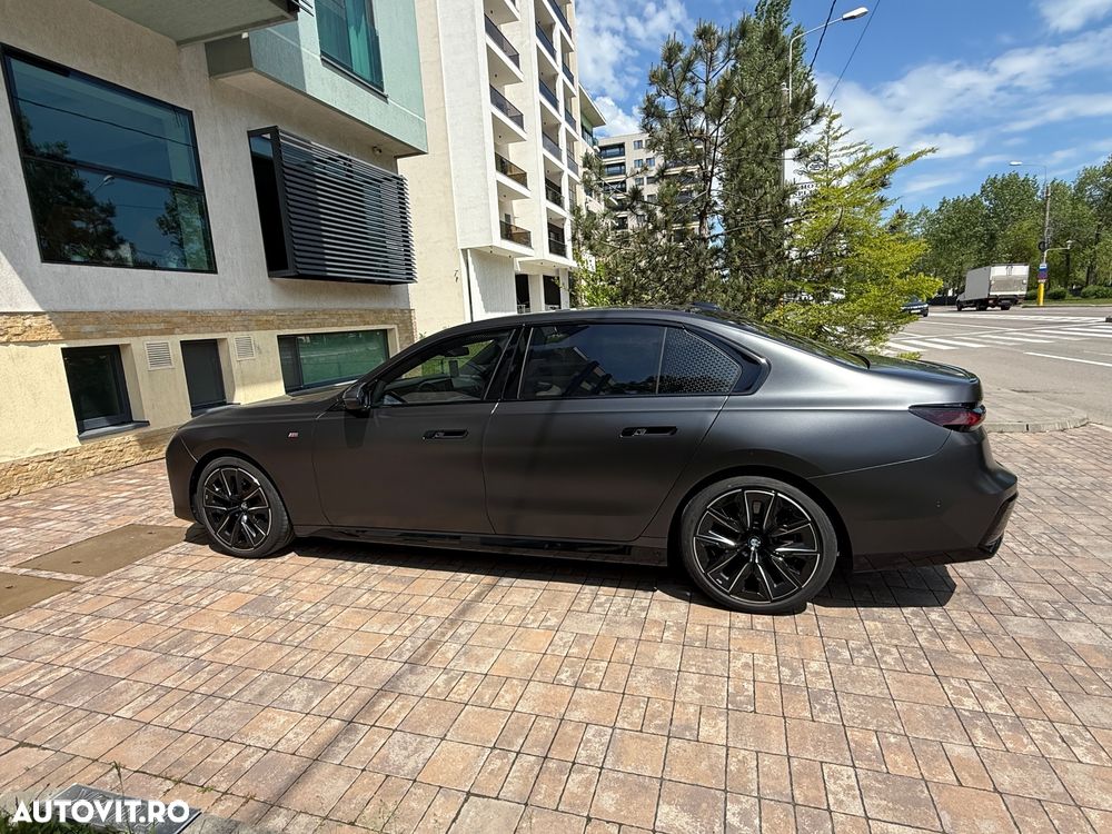 BMW Seria 7 - 15