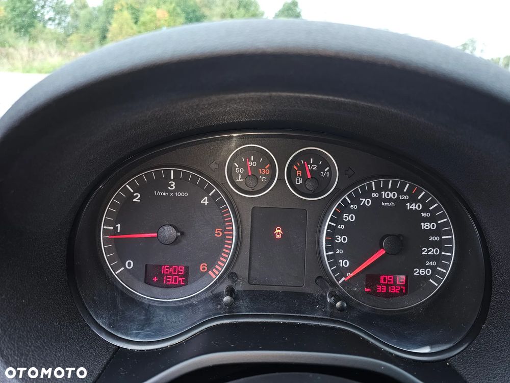 Audi A3 Sportback 1.9 TDI Ambiente - 10