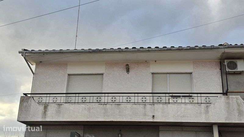 Moradia V4 para investir - Grande imagem: 2/5