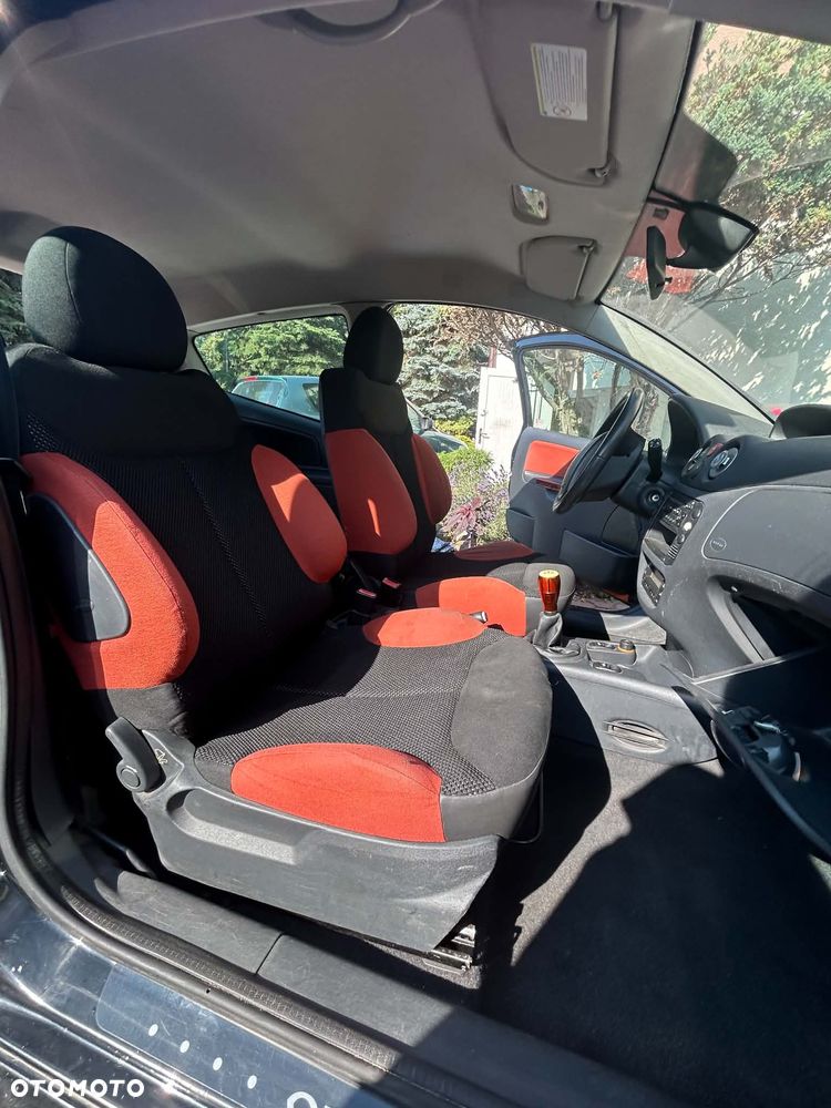 Citroën C2 1.4 VTR - 10