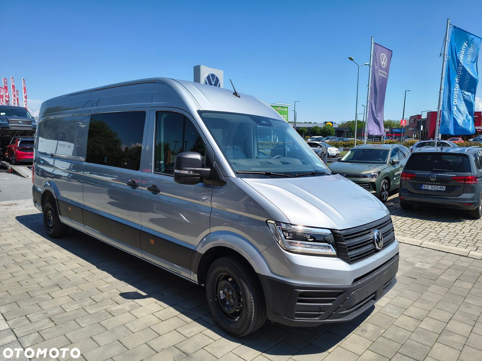 Volkswagen Crafter 35 2.0 TDI L4H3 4490 177 KM - 3