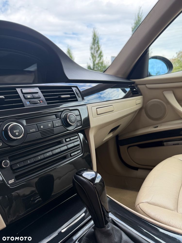 BMW Seria 3 - 16