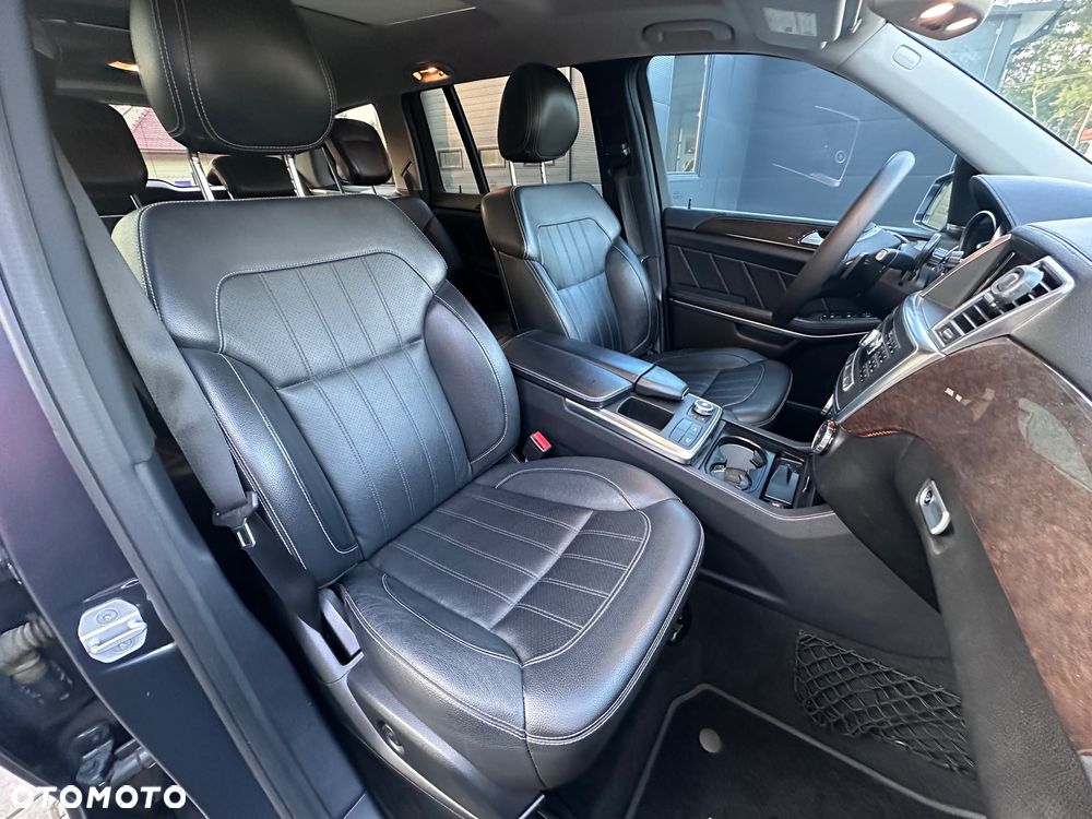 Mercedes-Benz GL - 15