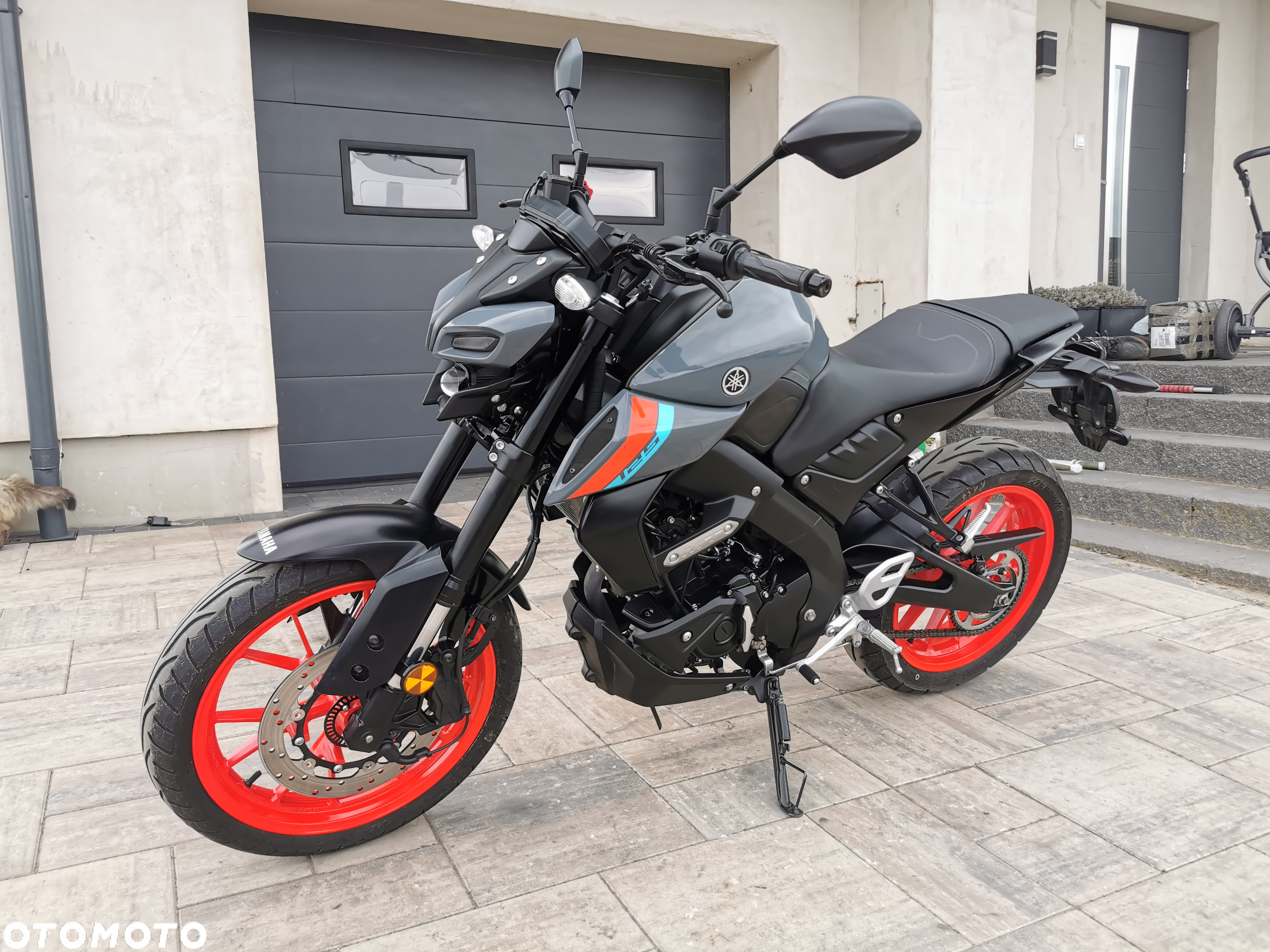 Yamaha MT - 4