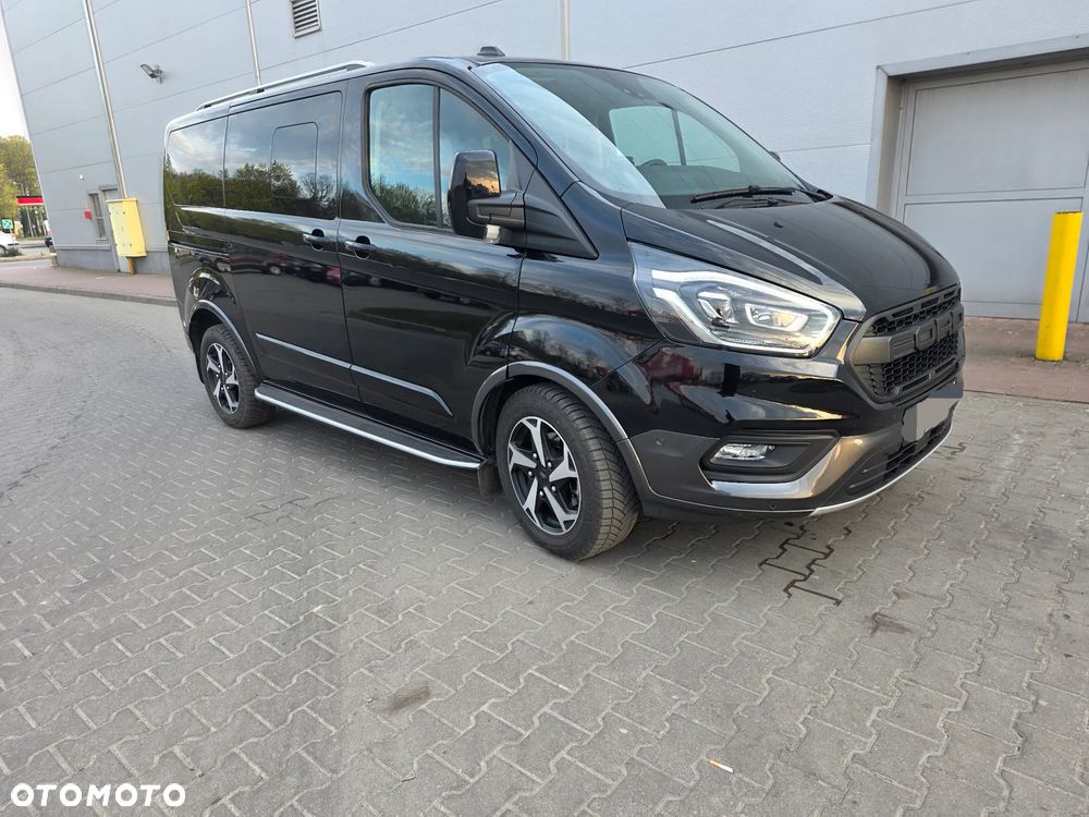 Ford Tourneo Custom - 2