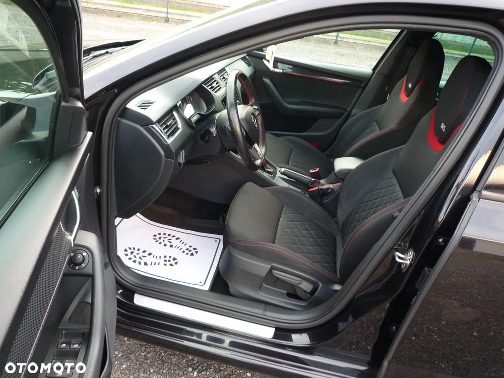 Skoda Octavia 2.0 TDI 4x4 RS DSG - 14