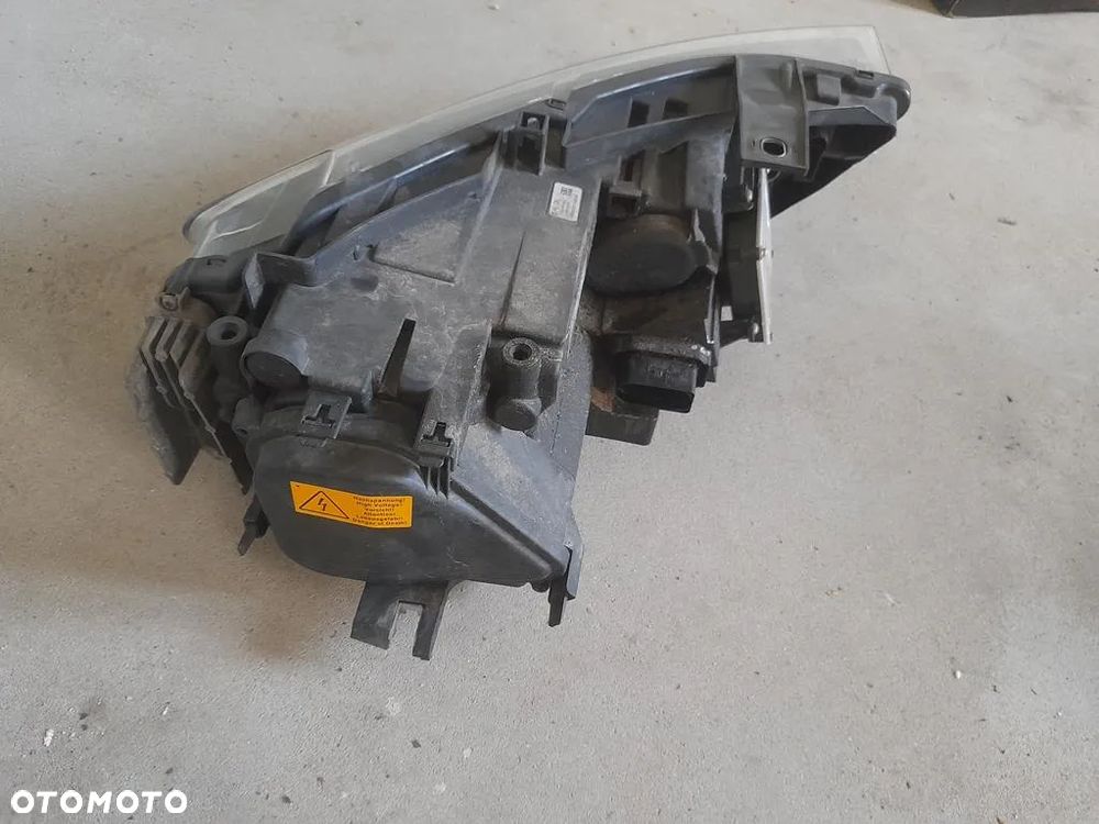 Lampa lewa przód przednia Xenon Audi Q3 8U 8U0941005 - 7
