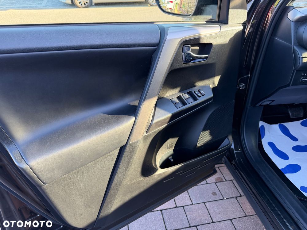 Toyota RAV4 2.0 4x4 Start&Stop CVT Comfort - 24