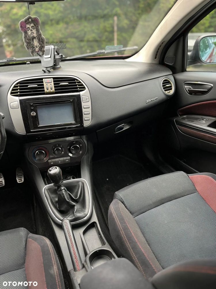 Fiat Bravo - 10