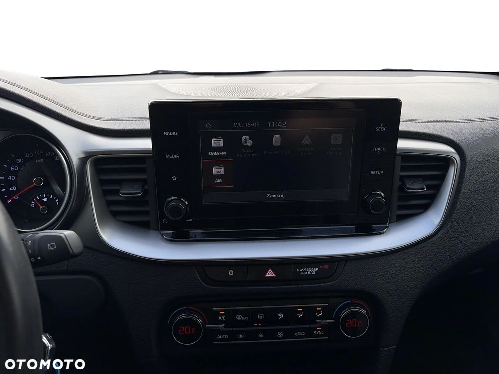 Kia Ceed 1.5 T-GDI M DCT - 26