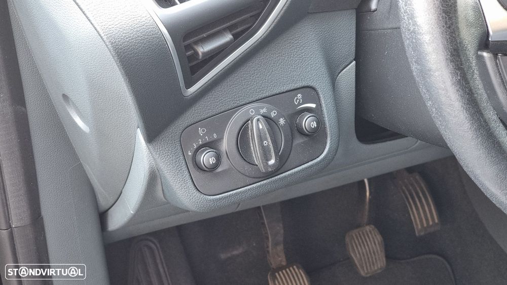 Ford C-Max 1.0 SCTi Titanium - 19