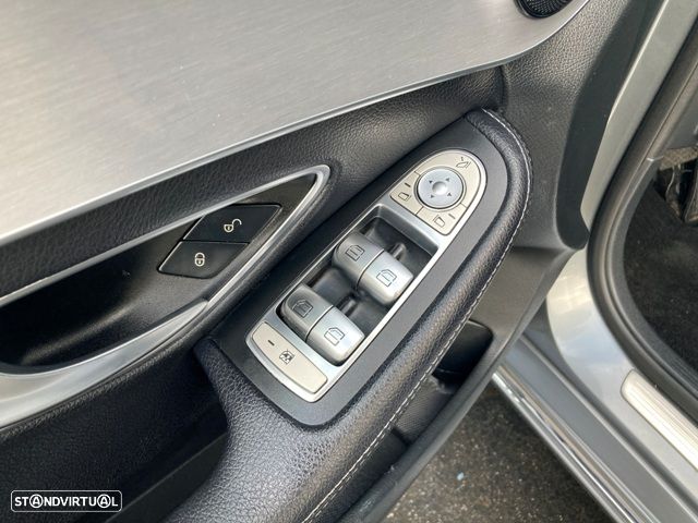 Mercedes-Benz C 180 d Avantgarde Aut. - 29