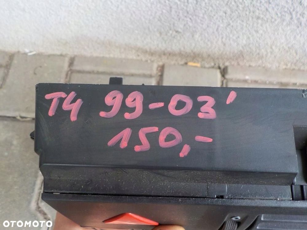 VW T4 99-03 PLASTIK DESKI KONSOLA ŚRODKOWA - 4