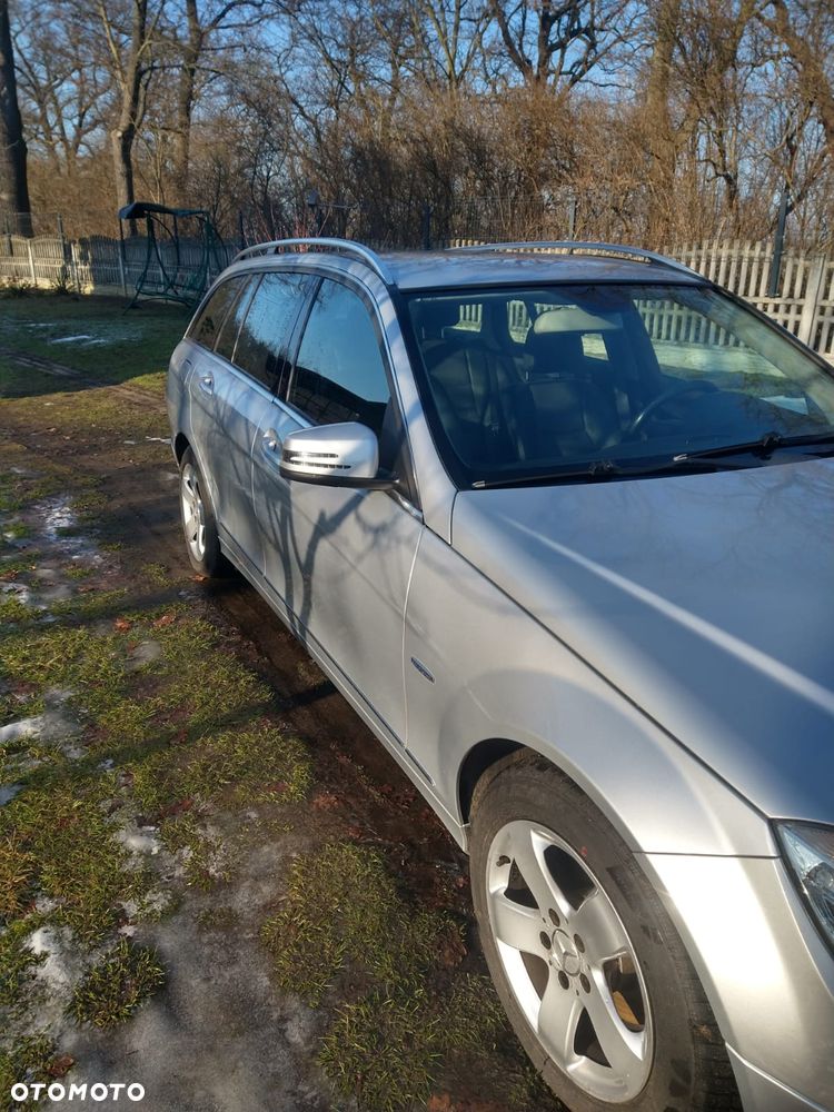 Mercedes-Benz Klasa C 200 CDI BlueEff Avantgarde - 2