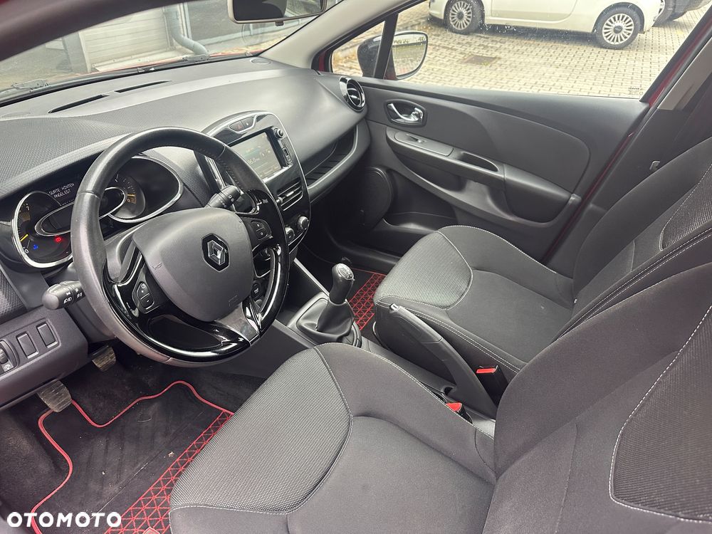 Renault Clio 1.2 16V 75 Business - 13