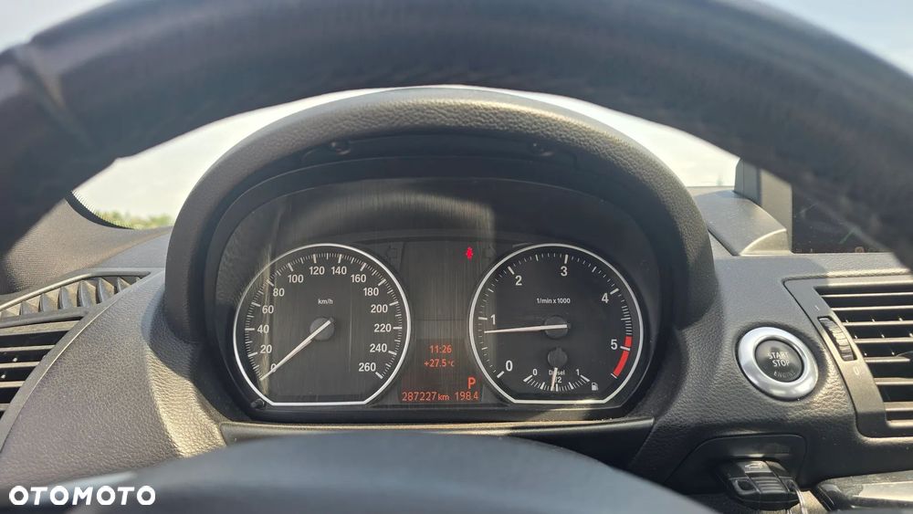BMW Seria 1 - 15
