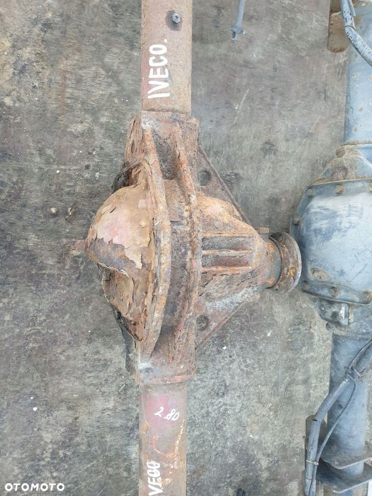 TYLNA OŚ ZAWIESZENIA TYŁ MOST DYFER DYFERENCJAŁ POJEDYŃCZY IVECO DAILY 2.8 - 4