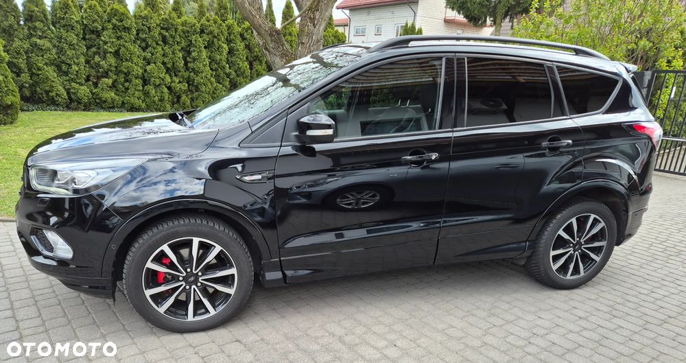 Ford Kuga 2.0 TDCi AWD ST-Line - 24